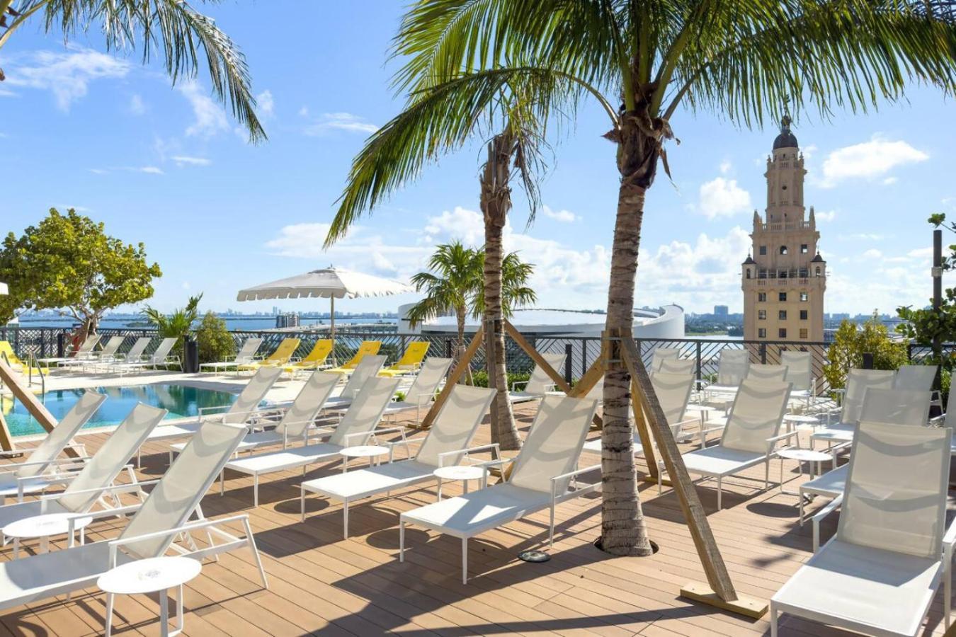 3013 Kaseya Center For 4 People With Pool And Gym *