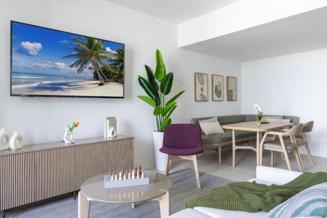 3013 Kaseya Center For 4 People With Pool And Gym Hébergement de vacances
