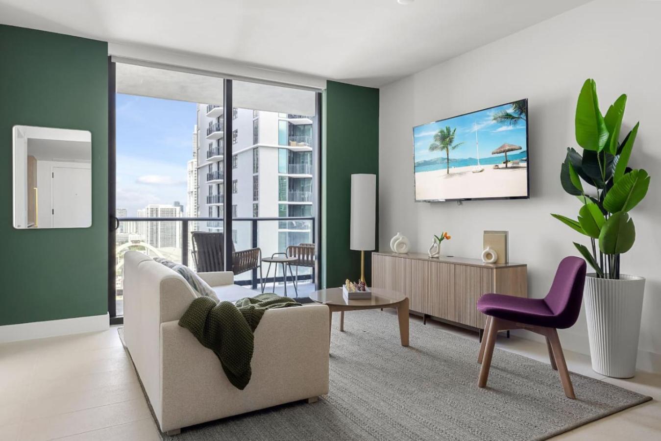 3013 Kaseya Center For 4 People With Pool And Gym Hébergement de vacances Miami
